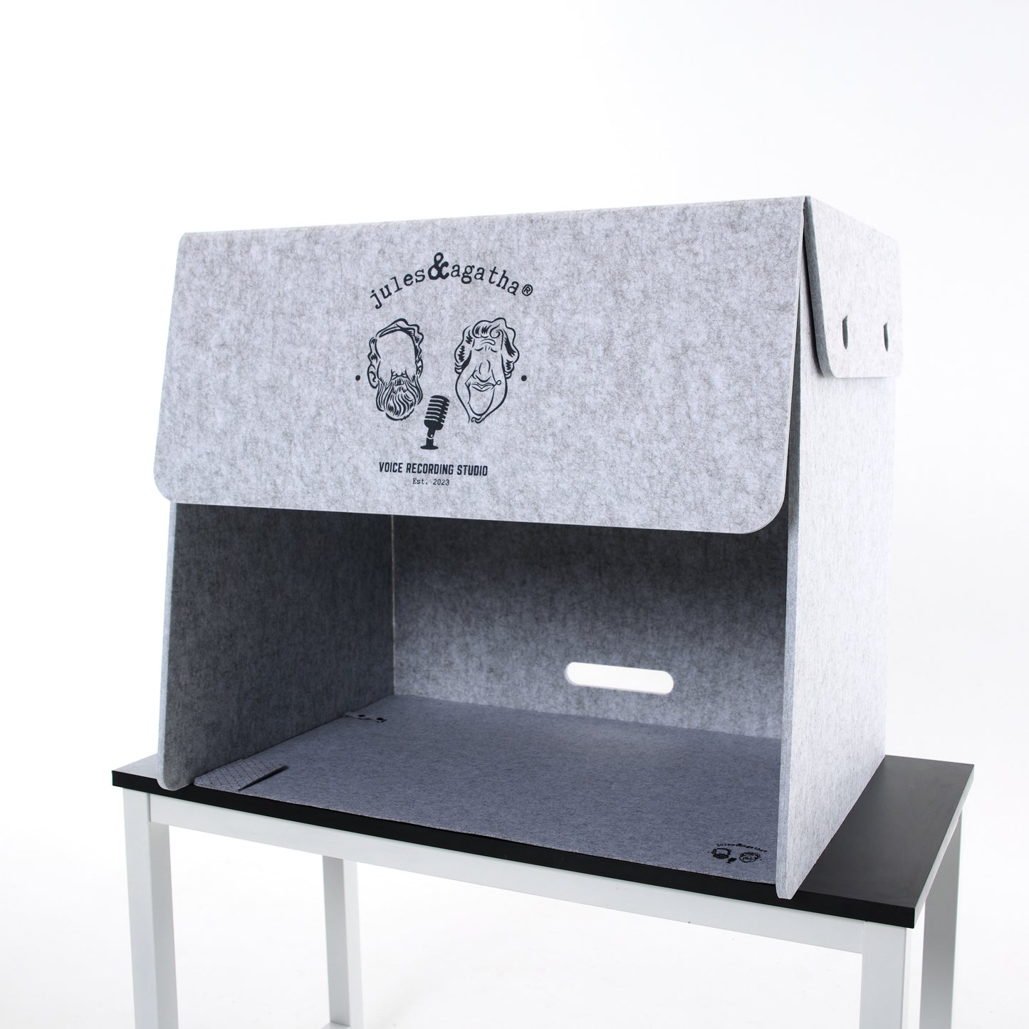 "Miss Marble" - VOICEOVER BOOTH Freelancer Workstation